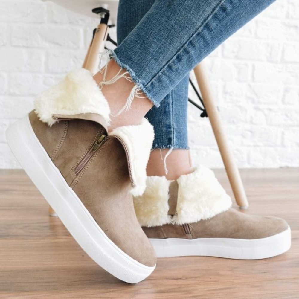 MIA Merion Fur Lined Olive Sneaker Boot 10